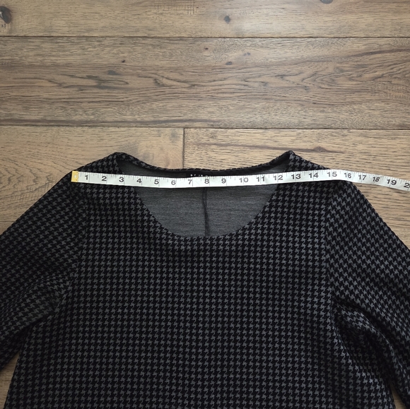 Bryn Walker Black and Gray Houndstooth High-Low Oversized Tunic Top - Picture 11 of 14